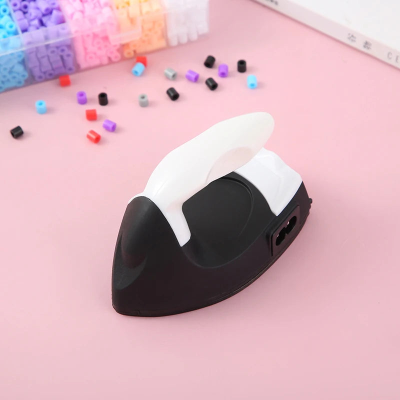 Mini Electric Iron Diy Iron Iron Portable Handy Heat Press Silicone Heat Insulation Pad Small Iron For Ironing Clothes Laundry