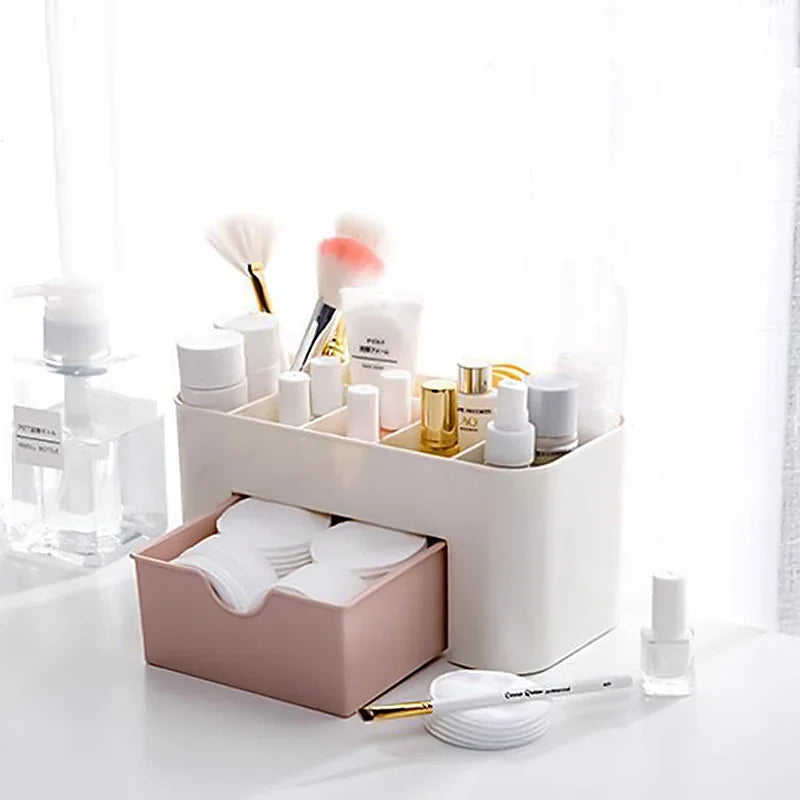 Boîte de rangement multifonctionnelle pour vernis à ongles et outils