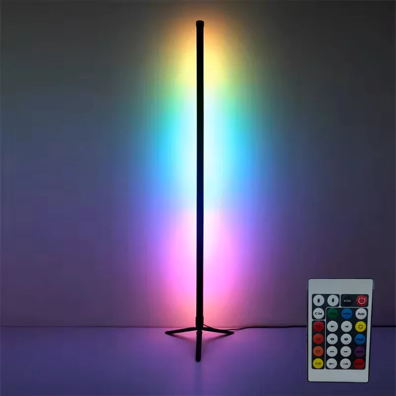 Lampadaire d'angle intelligent RGB avec application et télécommande, éclairage d'ambiance LED à intensité variable pour salle de jeux, salon ou chambre.