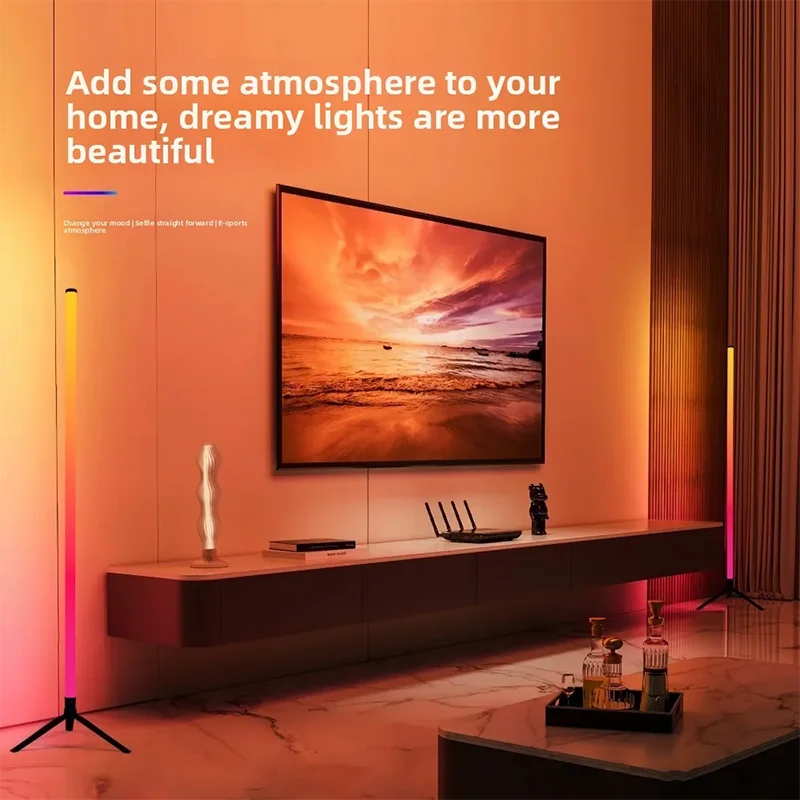 Lampadaire d'angle intelligent RGB avec application et télécommande, éclairage d'ambiance LED à intensité variable pour salle de jeux, salon ou chambre.
